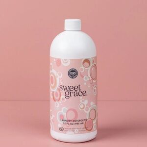 Luxury Sweet Grace Laundry Detergent 32 oz.